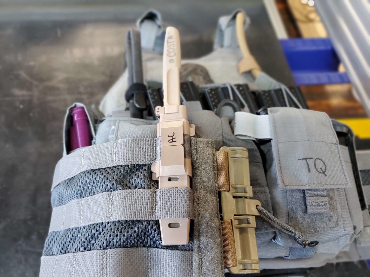 Extrema Ratio Mamba Knife.