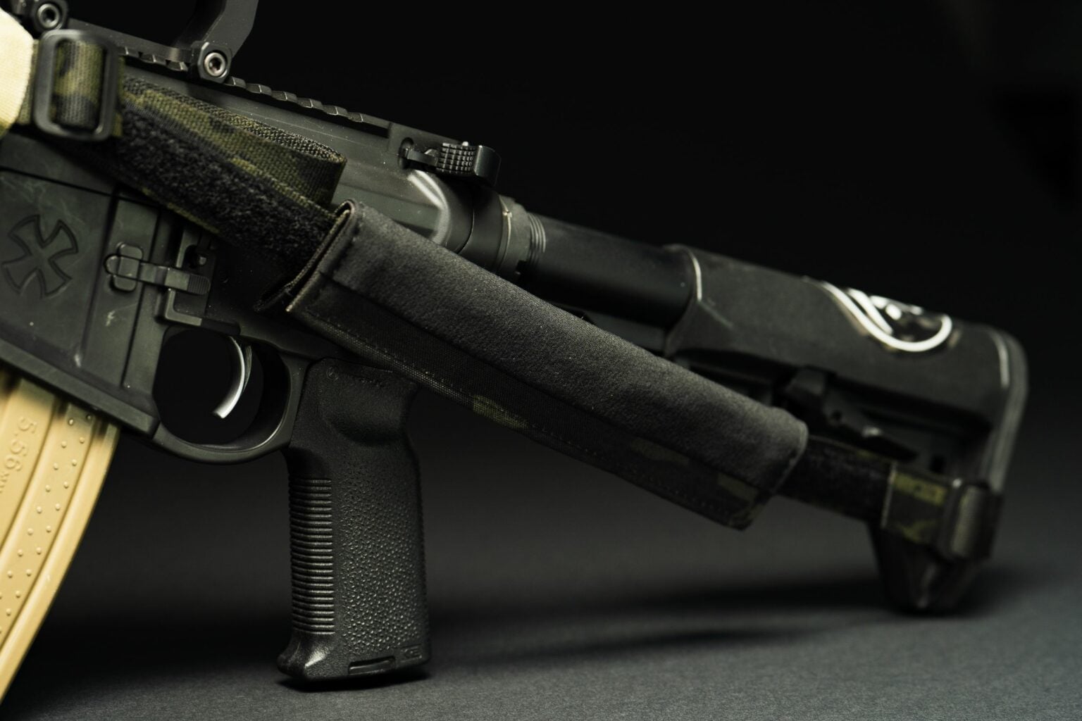 black pad on rifle sling.